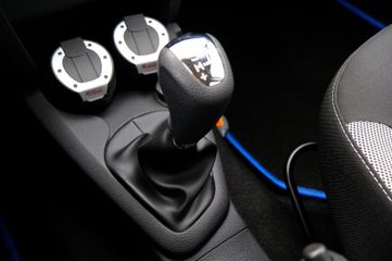 Voertuigafbeelding 16