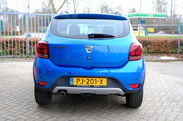 Voertuigafbeelding 7