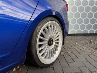 Voertuigafbeelding 33