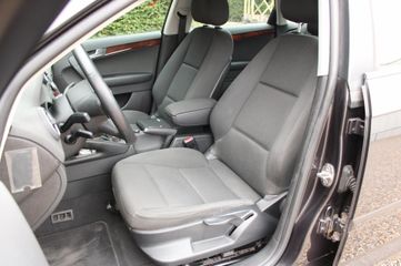 Voertuigafbeelding 11