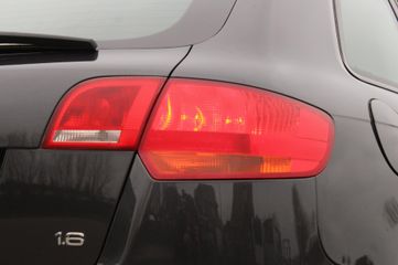 Voertuigafbeelding 17