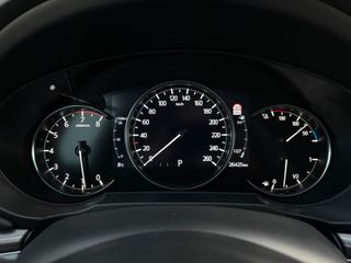 Voertuigafbeelding 12