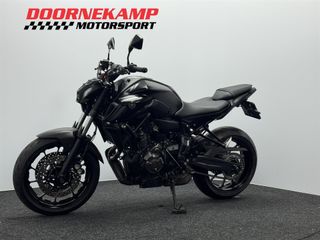 Voertuigafbeelding 7