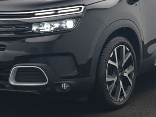 Voertuigafbeelding 7