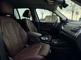 Voertuigafbeelding 37