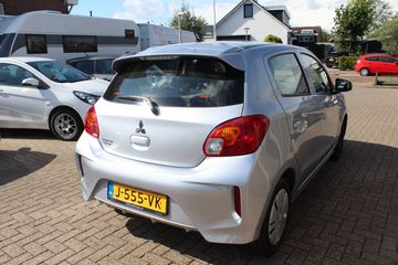 Voertuigafbeelding 5