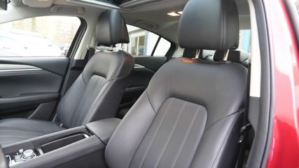 Voertuigafbeelding 6