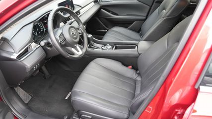 Voertuigafbeelding 8