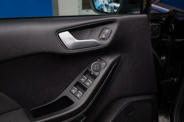 Voertuigafbeelding 17