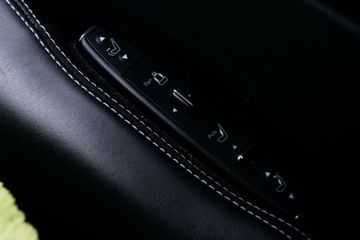 Voertuigafbeelding 19