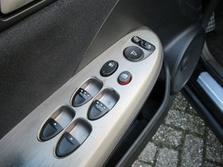 Voertuigafbeelding 32