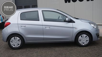 Voertuigafbeelding 3