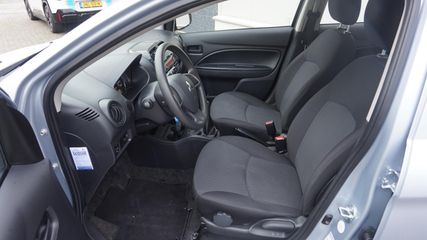 Voertuigafbeelding 7