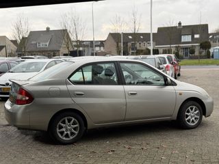 Voertuigafbeelding 4