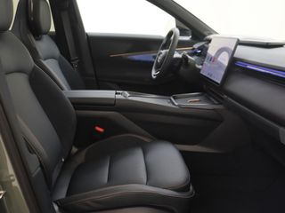 Voertuigafbeelding 12