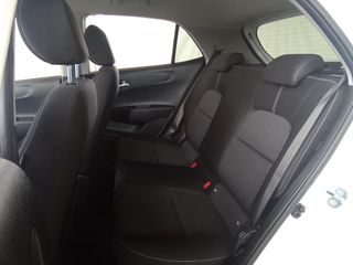 Voertuigafbeelding 9