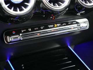 Voertuigafbeelding 38