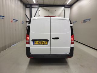 Voertuigafbeelding 18