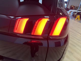 Voertuigafbeelding 10