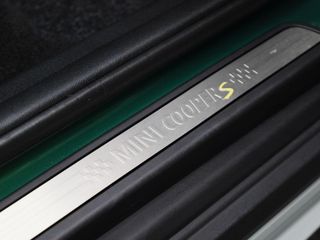 Voertuigafbeelding 32