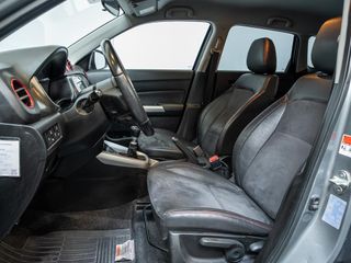 Voertuigafbeelding 8