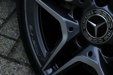 Voertuigafbeelding 9