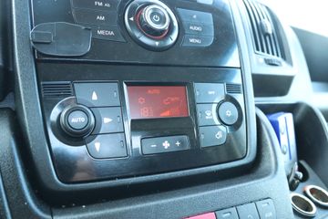 Voertuigafbeelding 23