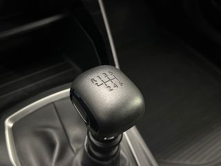 Voertuigafbeelding 18