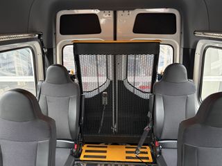 Voertuigafbeelding 17