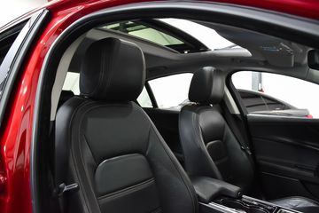 Voertuigafbeelding 14