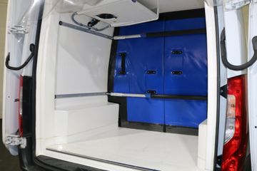 Voertuigafbeelding 13