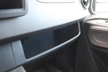 Voertuigafbeelding 43