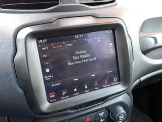 Voertuigafbeelding 12