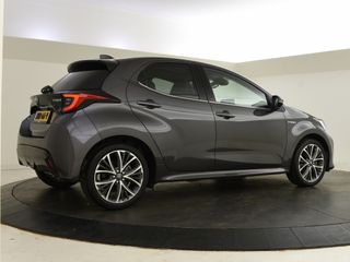 Voertuigafbeelding 3