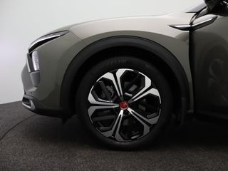 Voertuigafbeelding 16