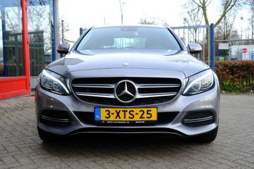 Voertuigafbeelding 6