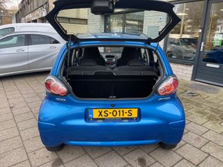 Voertuigafbeelding 15