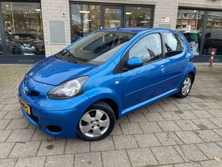 Voertuigafbeelding 3