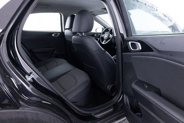 Voertuigafbeelding 6