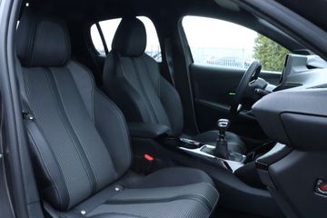 Voertuigafbeelding 2