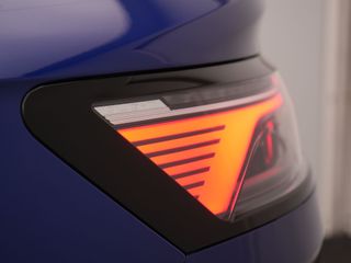 Voertuigafbeelding 36