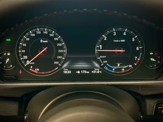 Voertuigafbeelding 34