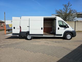 Voertuigafbeelding 13