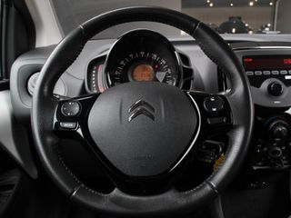 Voertuigafbeelding 15