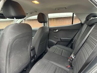 Voertuigafbeelding 10