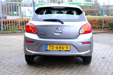 Voertuigafbeelding 7