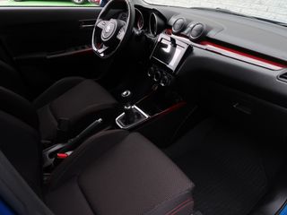 Voertuigafbeelding 5