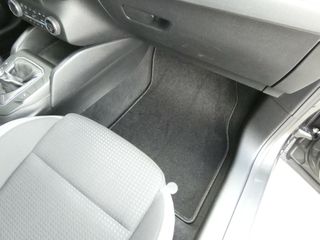 Voertuigafbeelding 28