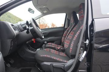 Voertuigafbeelding 5