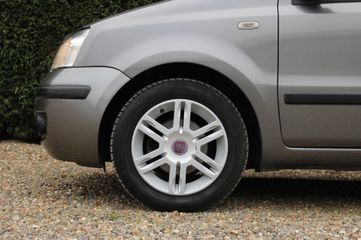 Voertuigafbeelding 6